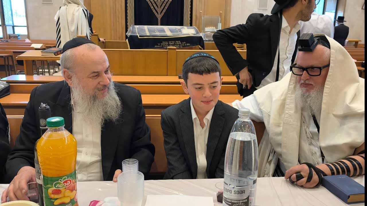 מזל טוב! הנחת תפילין של יואל מנחם ברון, יום ראשון ח' סיוון תשפ"ו